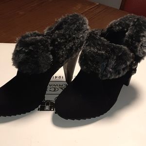 COPY - Velvet  mini boots with fur